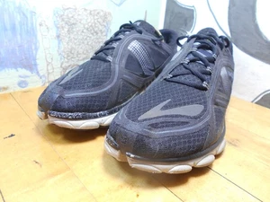 Brooks Pureflow Black Sneakers Men's 13 - Picture 1 of 11