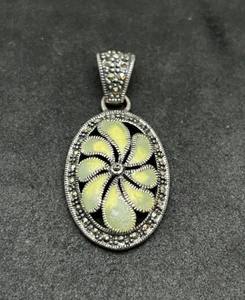 925 Sterling Markasit grüner Stein floral Anhänger 1,5 Zoll - 6,65 g - Bild 1 von 3