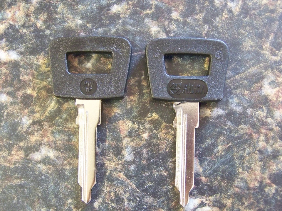 LLAVE EN BLANCO PORSCHE 911 Foto 1 de 1