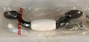 Berenson Lexington Collection Cabinet Handle Pulls White Ceramic Graphite - Foto 1 di 5
