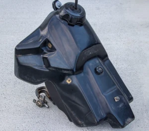 04-07 HONDA CRF250X CRF 250X OEM GAS FUEL TANK - Picture 1 of 24