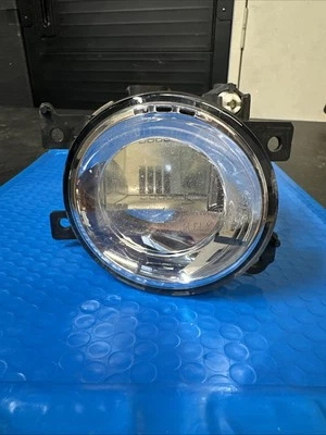 2015-20 Genuine Nissan/Infiniti Front Fog Lamp Assembly LH Driver Side - image 1 of 4