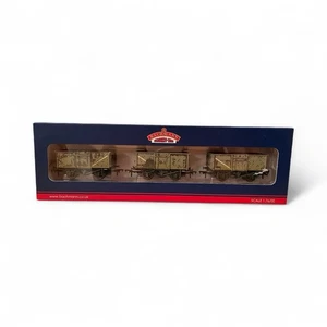 Bachmann 37-235 Set Of 3 Mineral Wagons BR Grey Weathered – Boxed - Foto 1 di 1