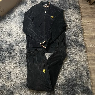 Traje de pista completa de terciopelo negro Puma Ferrari talla XL y XXL Foto 1 de 4