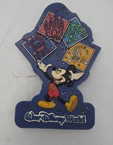 Vintage "WALT DISNEY WORLD" {MICKEY MOUSE & THEMENPARKS} Magnet, Souvenir RAR! - Bild 1 von 2
