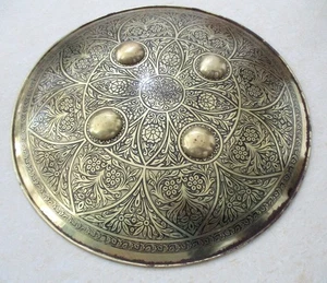 ANTIQUE OLD WARRIOR BATTLE SHIELD / DHAL - Picture 1 of 14