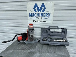 Ranuradora hidráulica Ridgid 918 con montaje rígido 300, rodillos de 2"-6" y 8"-12" L@@K - Imagen 1 de 8
