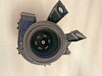 2016-2022 Toyota PRIUS  Battery Cooling Blower Motor G9230-47050  OEM Foto 1 de 4