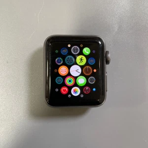 Apple Watch Series 3 - 38mm Aluminum - GPS + Cellular (Read Description) - Photo 1 sur 5