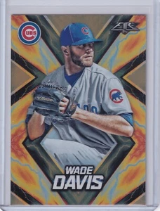 2017 Topps Fire Baseball Orange #85 Wade Davis 067/299 CUBS - Picture 1 of 2