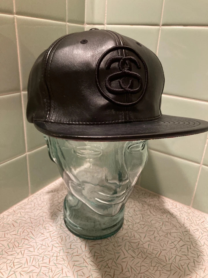 De Colección Stussy Capz Sombrero Gorra Negro Ajustable Doble S Logo One Love Pegatina Foto 1 de 4