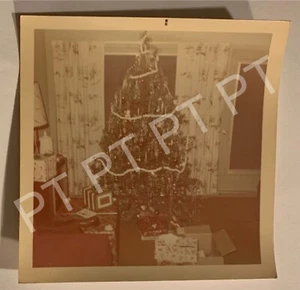 Vtg Photo Family Christmas Tree 1960s Holiday Original Snapshot - Picture 1 of 3