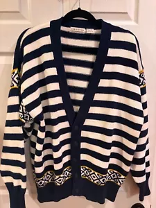 Cardigan maglione vintage Claiborne scollo a V blu navy righe bianche uomo taglia M - Foto 1 di 6