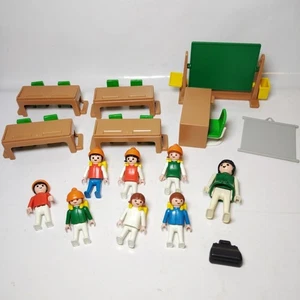 Juego Playmobil Vintage 3522 Muebles Escolares Aula Profesores Niños Años 80 - Imagen 1 de 9