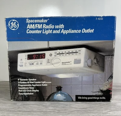 GE Spacemaker Kitchen Am/Fm Clock Radio with Counter Light Model # 7-4232 NEW-0B - Image 1 of 4