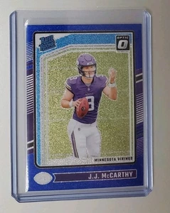 Panini Optic JJ Mccarthy 2024 clasificación novato brillo azul #235 Minnesota Vikings - Imagen 1 de 2