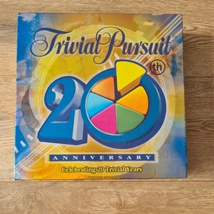 Trivial Pursuit 20th Anniversary Edition Board Game 2004 Complete - Picture 1 of 4