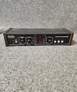 MXR 132, Stereo Dynamic Expander - Picture 1 of 4