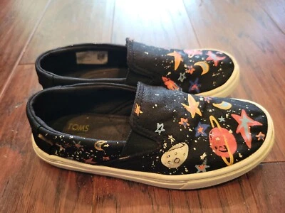 Zapatos con estampado cósmico espacial Toms Alpargata para niñas, talla 13 Foto 1 de 4