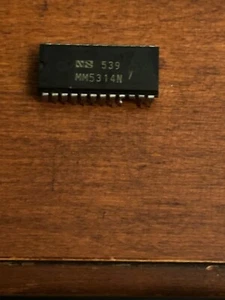 MM5314N Integrated Circut (National Semiconductor) - Picture 1 of 3