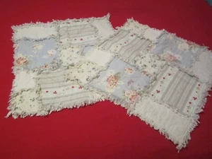 ¿De colección? Fundas de almohada para cama Isabella’s Journey Cottage elegantes florales de 18" - Imagen 1 de 9