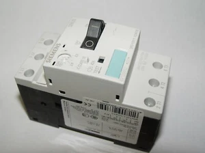 Siemens 3RV1011-1DA10 Circuit Breaker - Picture 1 of 4