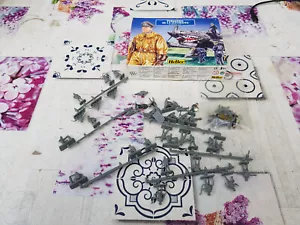 Heller 1/72 personale Aeronautica IMBALLO ORIGINALE - Foto 1 di 2
