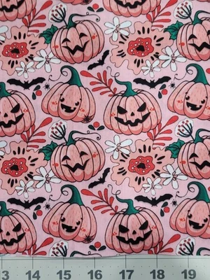 粉红色万圣节 Jack-o-lanterns,黑色蝙蝠,花卉棉混纺面料 20 英寸 X 56 — 第 1/3 张图片