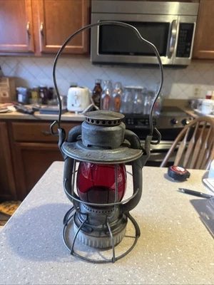 RARE New York Ontario & Western Railroad Lantern NYO&W Dietz Railway Vesta Globe - Image 1 of 4