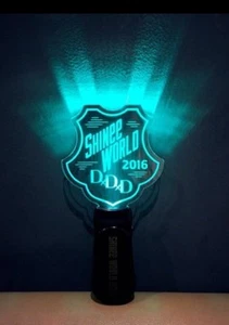 SHINee Japón 2016 limitado oficial palo de luz Onew Taemin Key Minho Jonghyun - Imagen 1 de 2