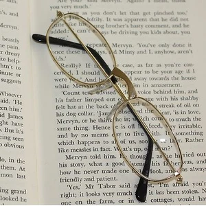 Reading Glasses Simple +3.00 Lens Metal Gold Frame Lightweight No Fuss - Picture 1 of 2