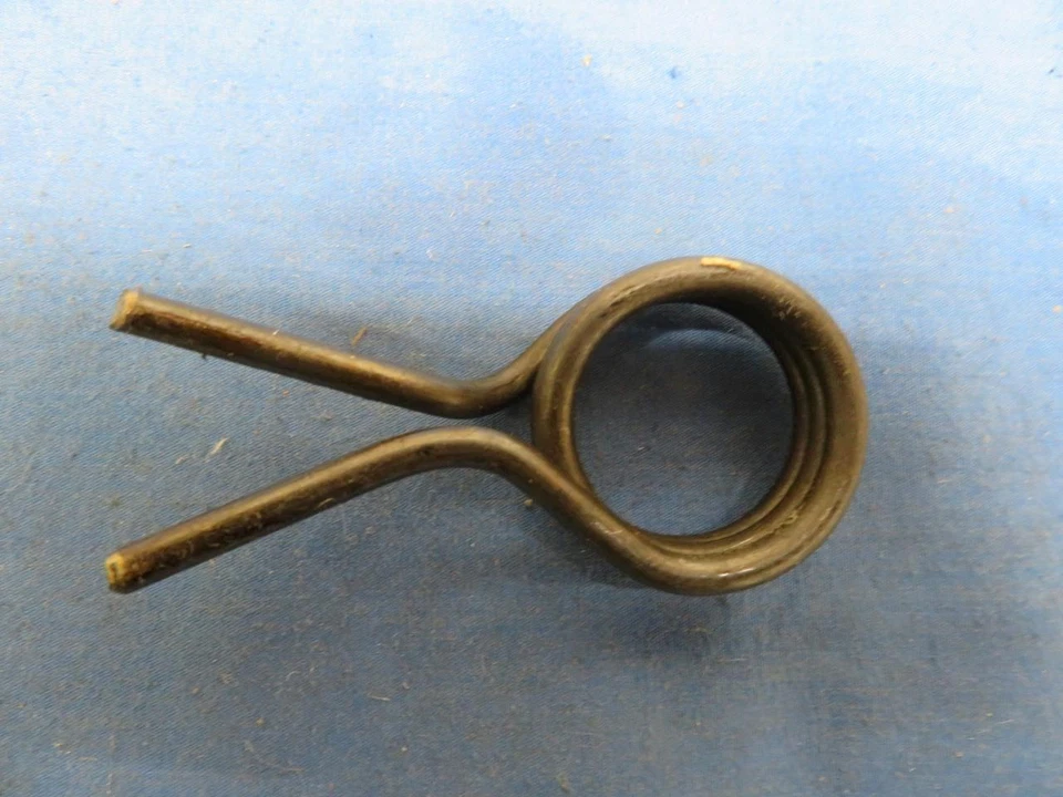 Nuevo de Lote Antiguo BSA A50, A65 Muelle de Retorno de Cambio de Marchas, 1970-1973 Fábrica # 57-4009 Foto 1 de 1