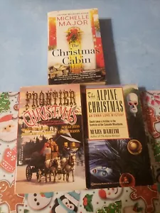 CHRISTMAS  - LOT OF 3 PAPERBACK BOOKS - FRONTIER, ALPINE, CABIN, - Picture 1 of 2