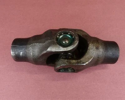 1995-1998 HONDA SHADOW ACE 1100 VT1100C2 Universal Joint Gear Yoke - Image 1 of 4