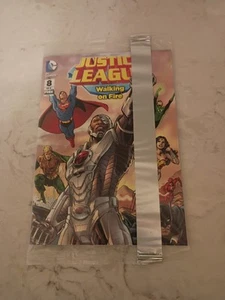 Justice League Walking On Fire #8 (2013) DC Mini Comic General Mills fast neuwertig - Bild 1 von 2