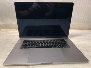 Apple MacBook Pro A1990 2019 | 15.6" | i7-9750H 16GB RAM | 1TB SSD Os Sequoia - Photo 1/7
