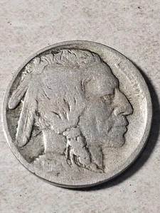 1914-P 5C Buffalo Indian Head Nickel, Antique U.S. Coinage, Free Shipping - Picture 1 of 3