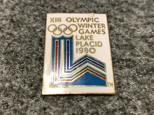 EE. UU. LAGO PLÁCIDO JUEGOS OLÍMPICOS 1980 DEPORTES DE INVIERNO PEQUEÑO PIN INSIGNIA - Imagen 1 de 4