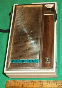 Peerless Shirt Pocket Transistor Radio Model 1250 (12 Transistor) Plays! Clean! - Picture 1 of 9