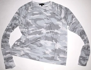 Beyond Yoga Camo Hacci Raglan Sleeve Pullover Tee M Gray T-Shirt Top FreeS&H - Picture 1 of 7