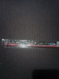 2002 HERO CITY MATCHBOX FIRE CHIEF 5 PACK. - Picture 1 of 9