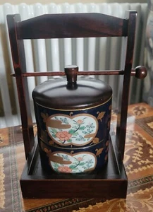 Japanese Arita Ware Ceramic And Wood Double Locking Bento Box Seiemon - Picture 1 of 7