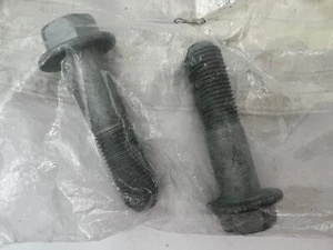 2Pc OEM 10-23 Kia Forte Niro Soul Sportage Optima Lower Flange Bolts 546452H000 - Picture 1 of 4