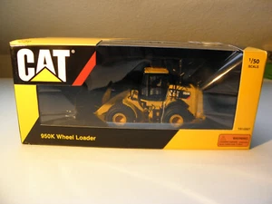 Tonkin Replicas Caterpillar CAT 950 K pala gommata 1/50 confezione originale - Foto 1 di 15