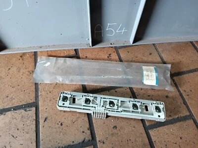 NUEVO Opel Omega A Limo Soporte De Luz Trasera Faro Antiniebla Izquierdo 395.199 - Imagen 1 de 4