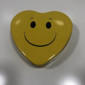 Tin Box Co Herzförmige Blechdose Gelb Smiley Gesicht - Bild 1 von 6