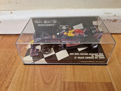MINICHAMPS 1/43 RED BULL RACING RB5 MARK WEBBER CHINESE GP 2009 DIECAST F1 CAR - Image 1 of 4