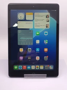Apple iPad 8th Gen. 32GB, Wi-Fi, 10.2 in - Grey - Afbeelding 1 van 6