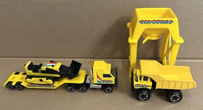 Vintage Tonka Construction Gift Set USA BUILDS Bulldozer Dump Truck Free SH - Image 1 of 4