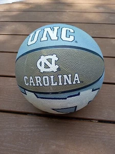 Unc Basketball - Bild 1 von 6